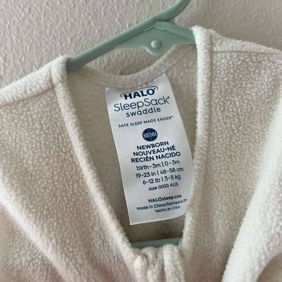 Halo Newborn fleece swaddle/ sleep sack - Picture 2 of 3
